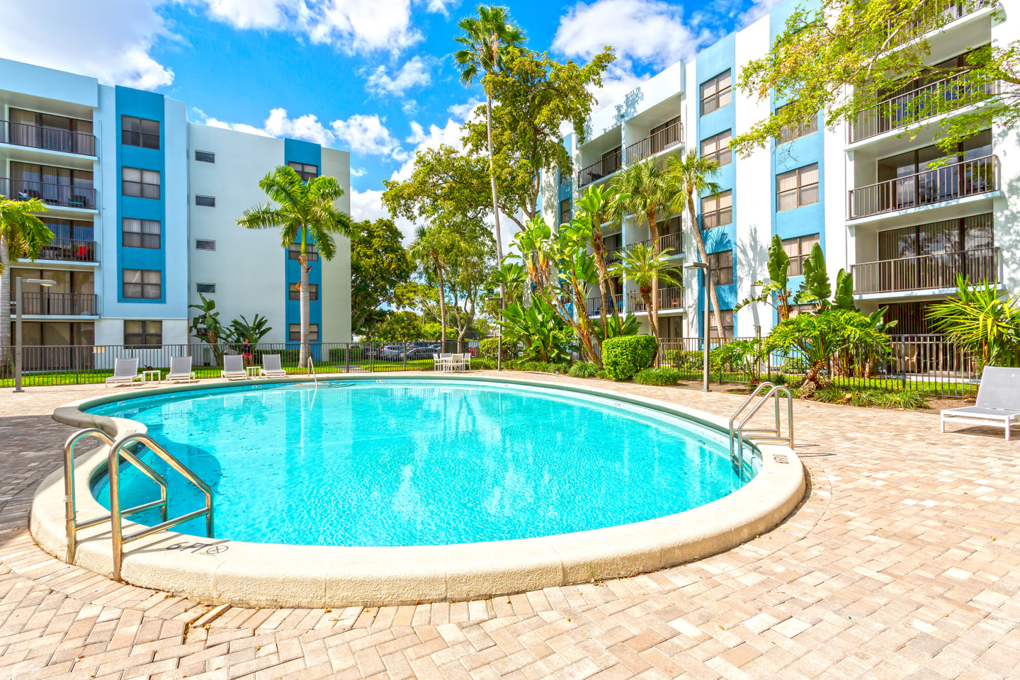 Watermarke at Biscayne Apartment Homes Image 10