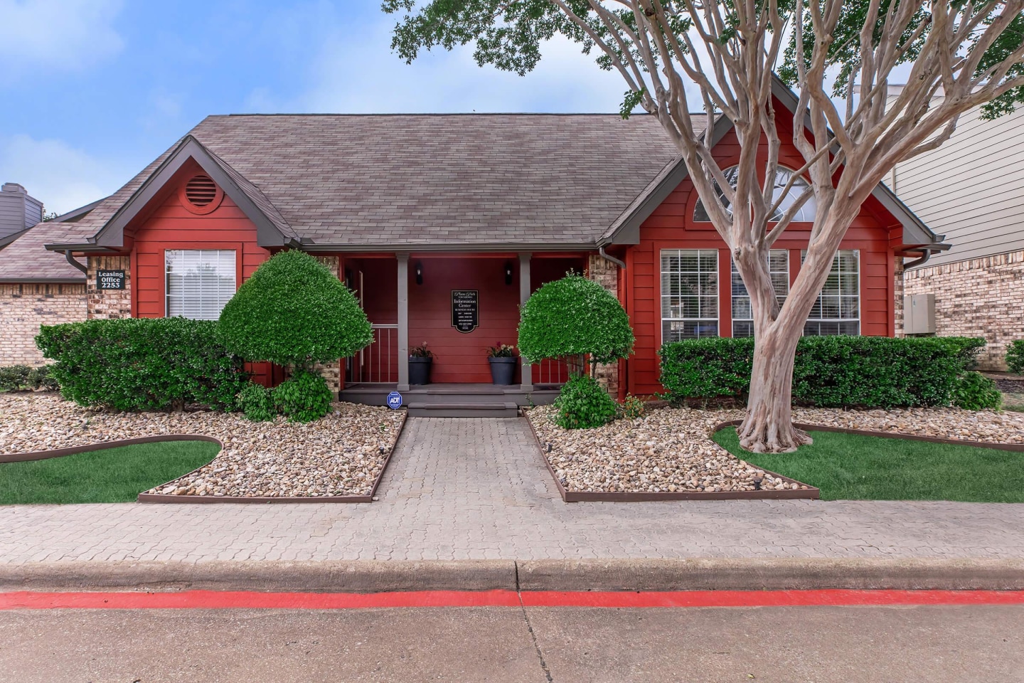 Plano Park Townhomes Image 21