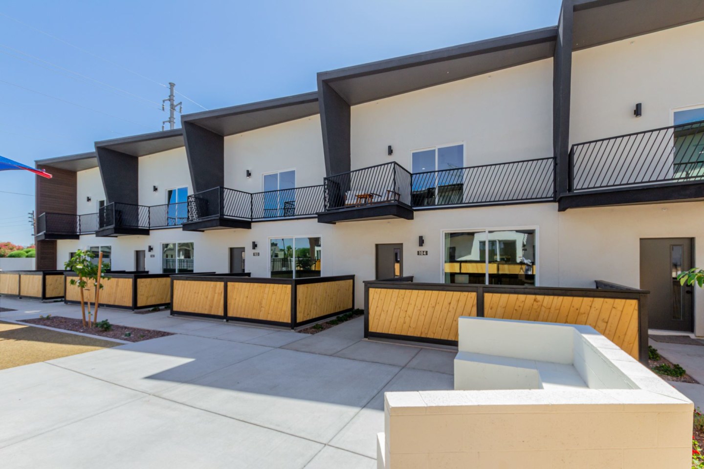 CJ Luxury Townhomes Image 1