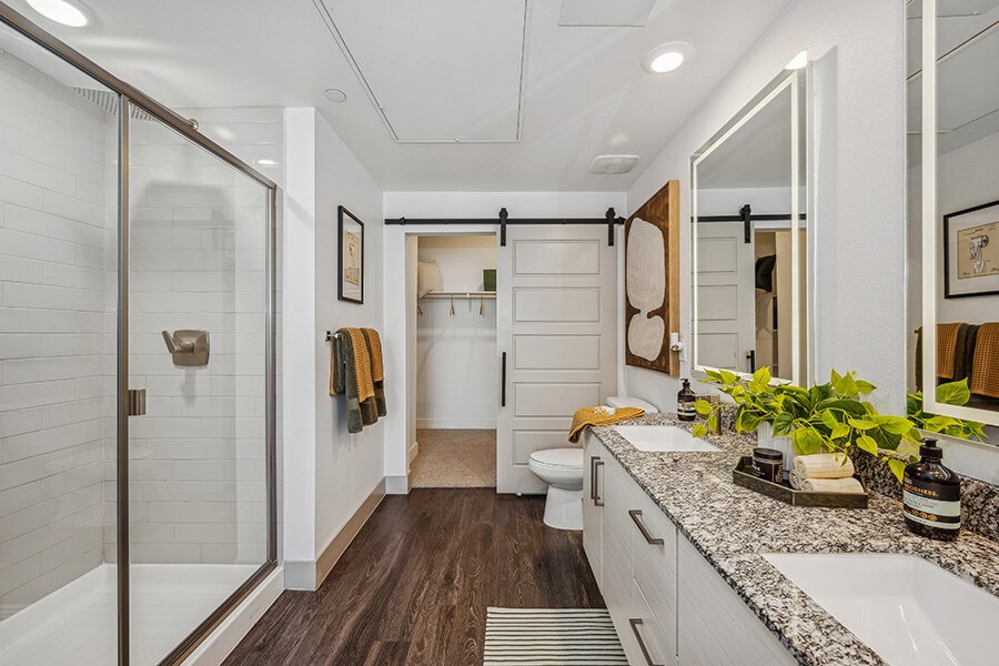The District at Scottsdale Image 11