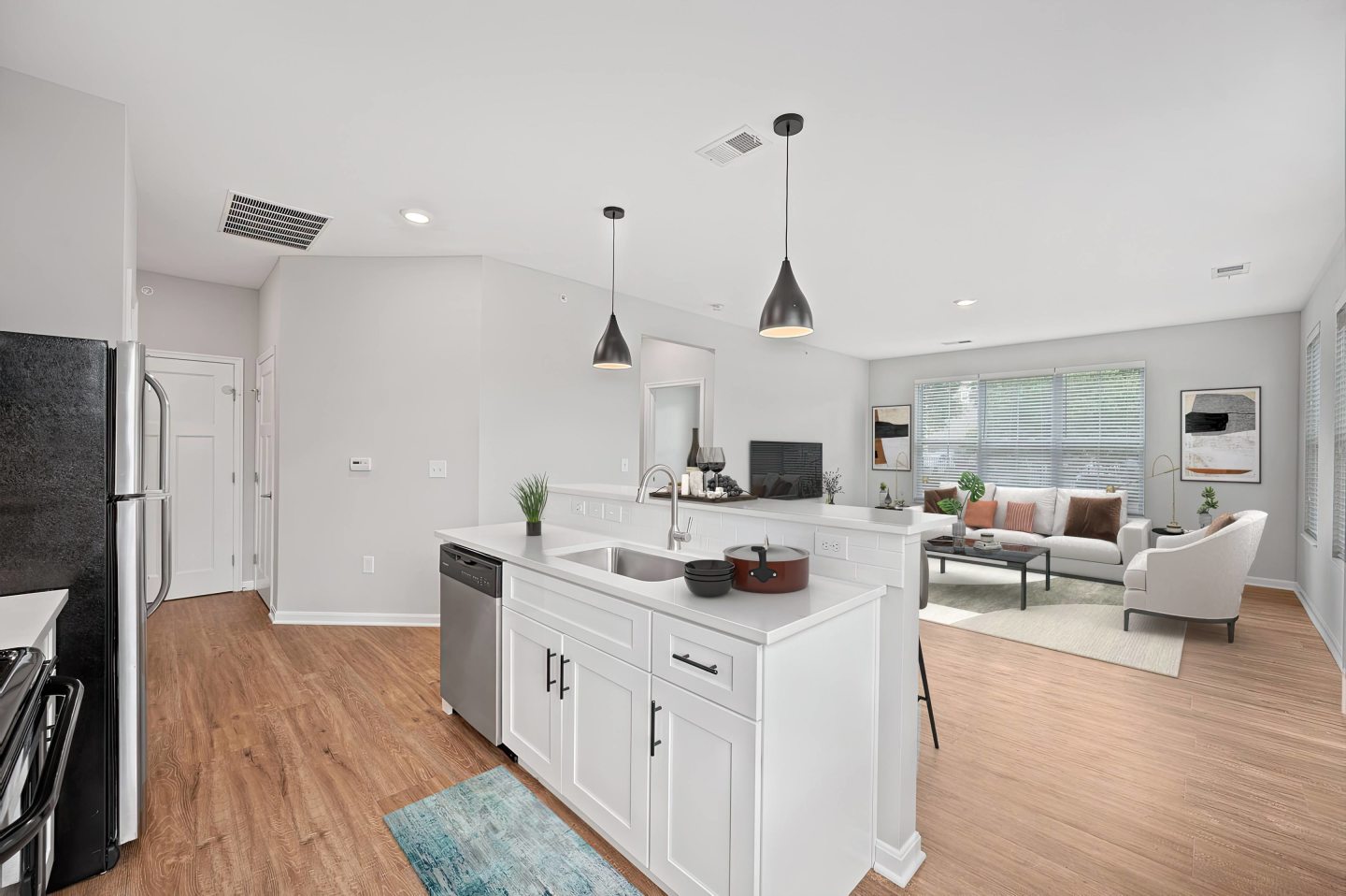 Monmouth Row Apartments Image 84