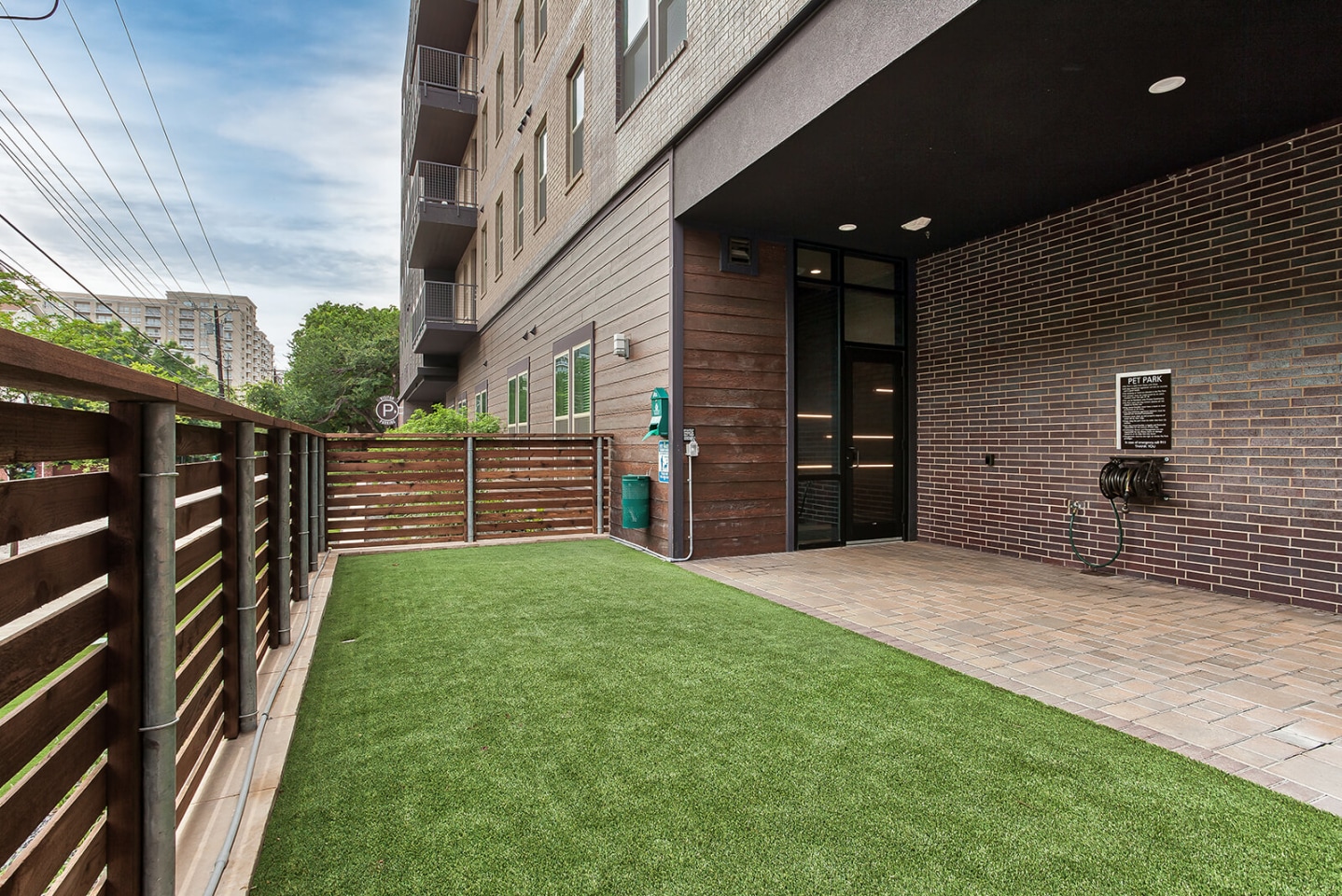 Windsor Turtle Creek Image 27