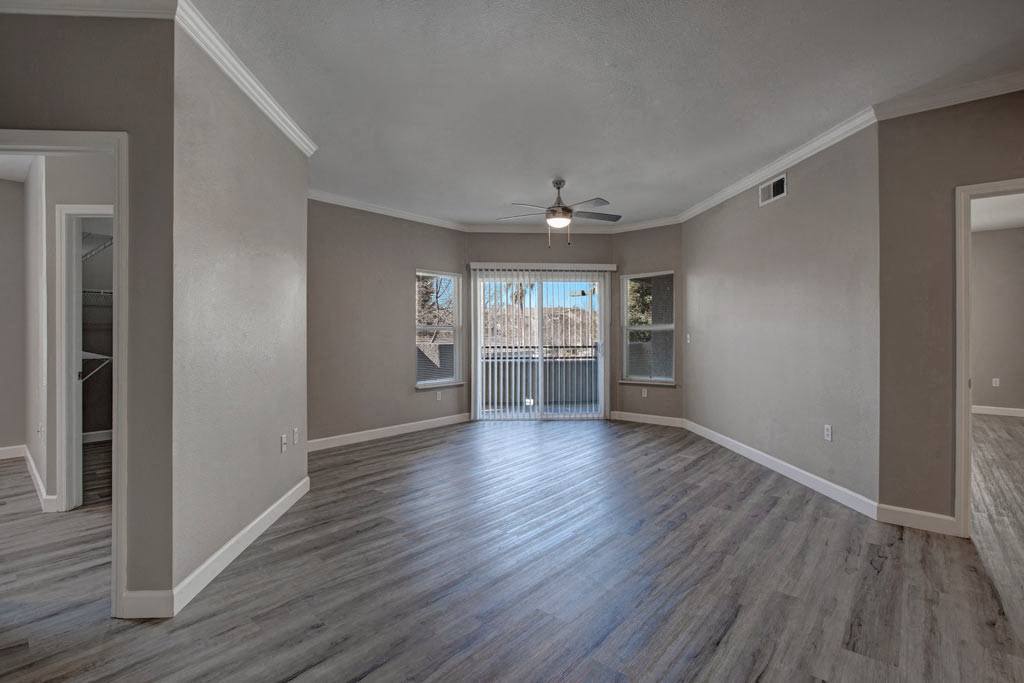 Broadleaf Apartments Image 45