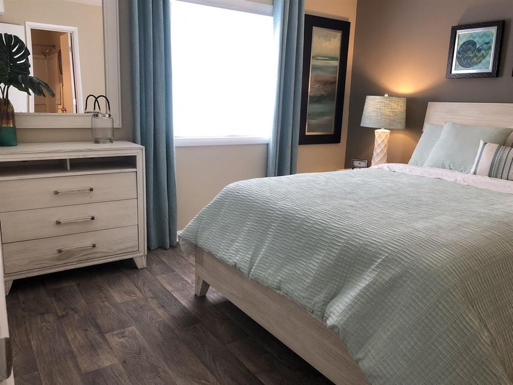 Cape Harbor Image 3