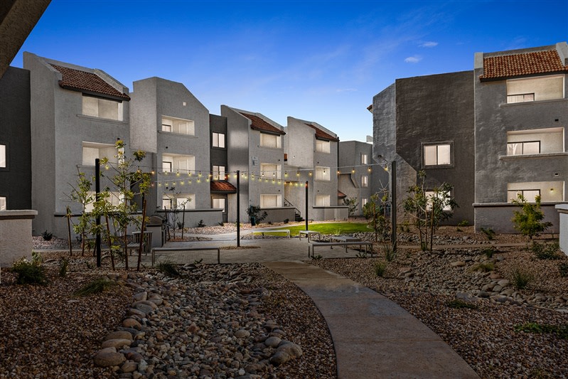 Quadrangle Village Image 31