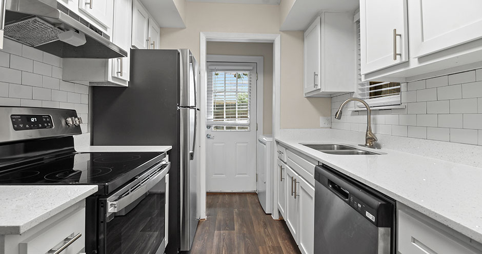 The Gallery Apartment Homes Image 1
