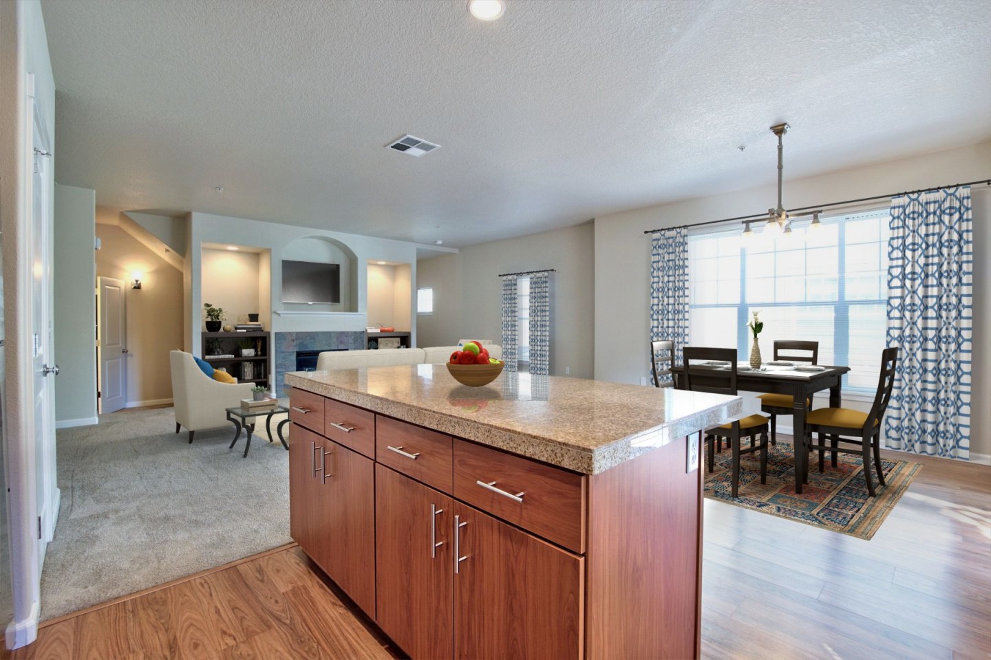 Springwater Crossing Image 34
