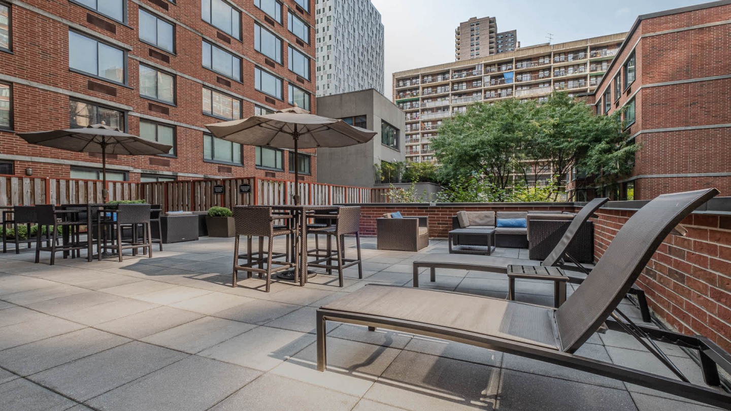 West 54th Image 26