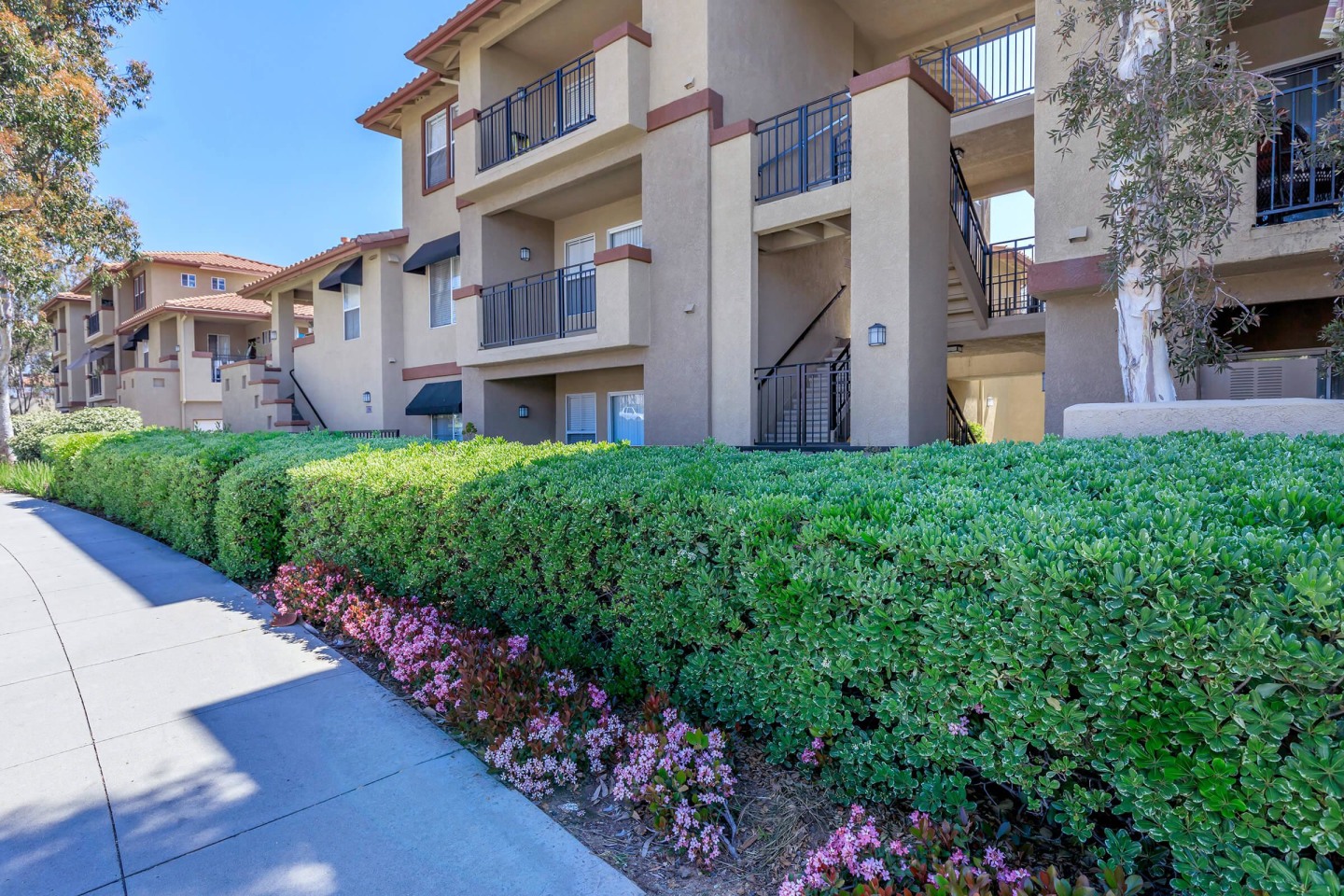 Villas Antonio Apartment Homes Image 3