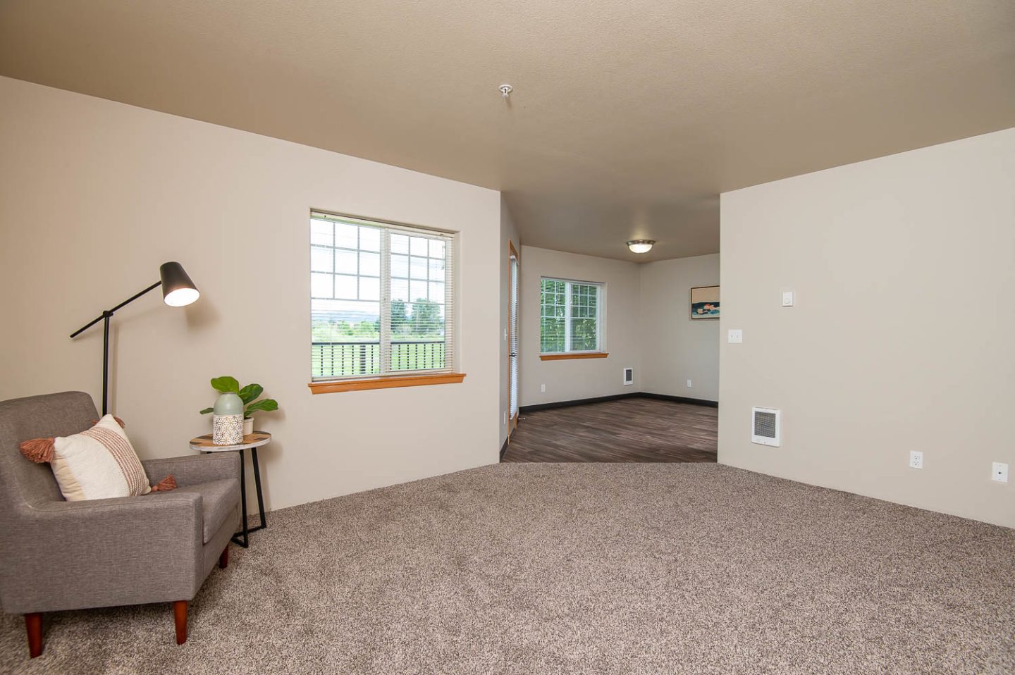 Meadow View Image 11
