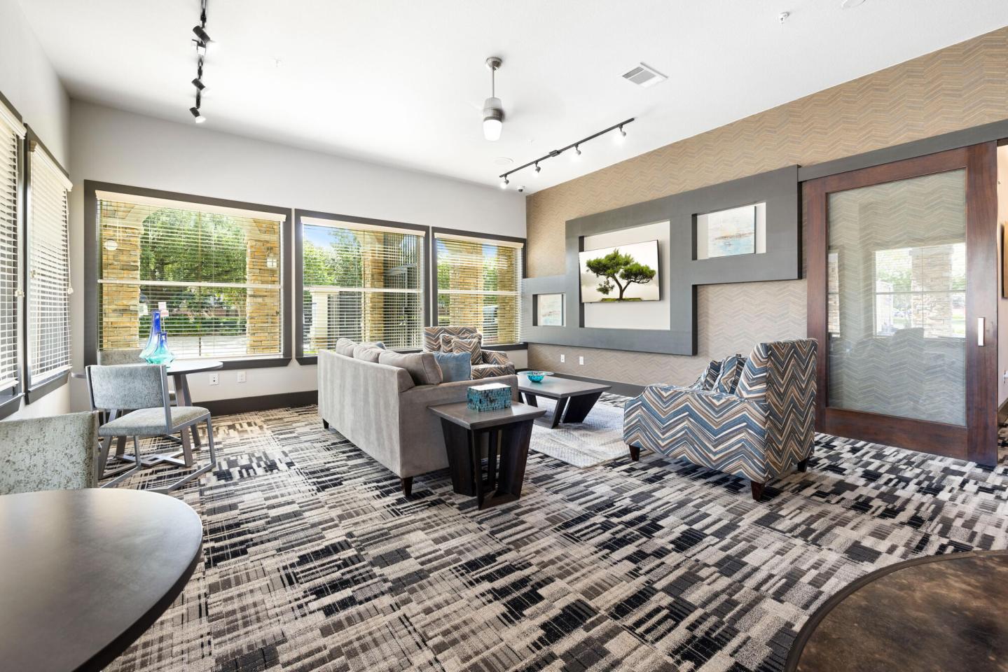 Olympus at Waterside Estates Image 31