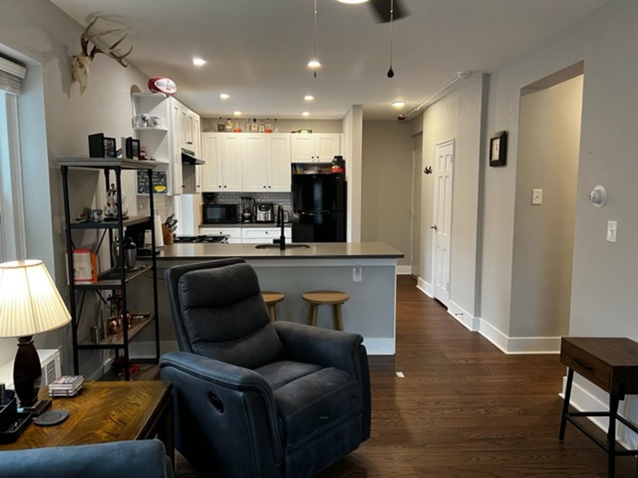 672 Franklin Place E Image 6