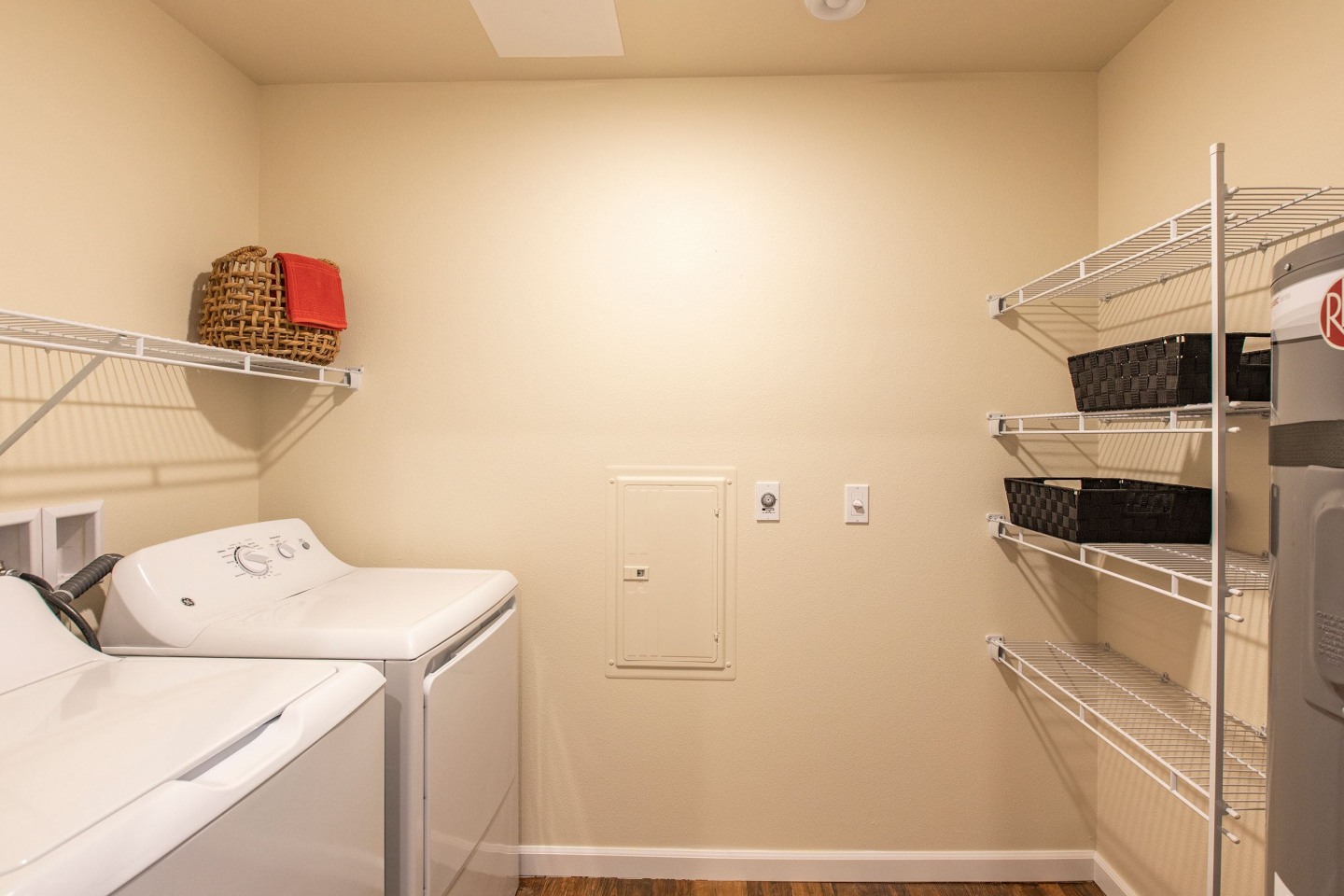 600 Riverside Image 8