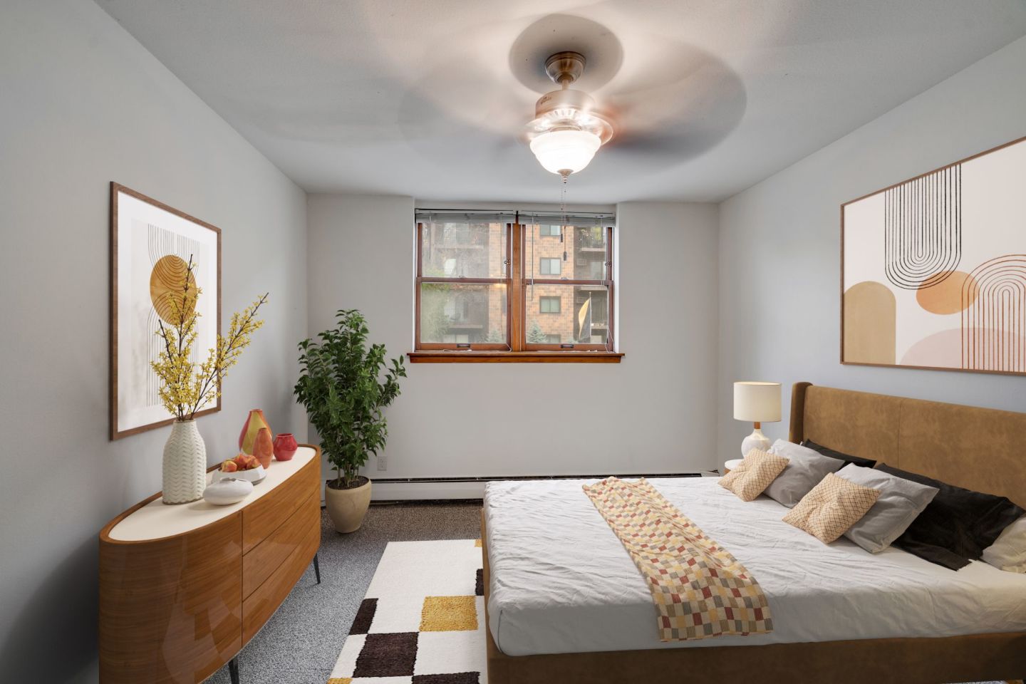 Bryant Manor Apartments Image 13