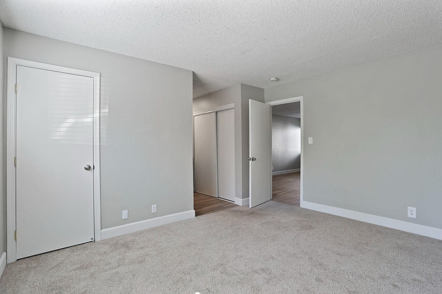 Elevate Apartment Homes Image 28