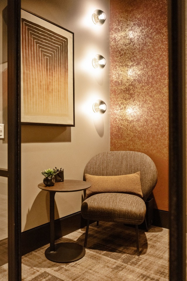 Madison West Elm Image 11