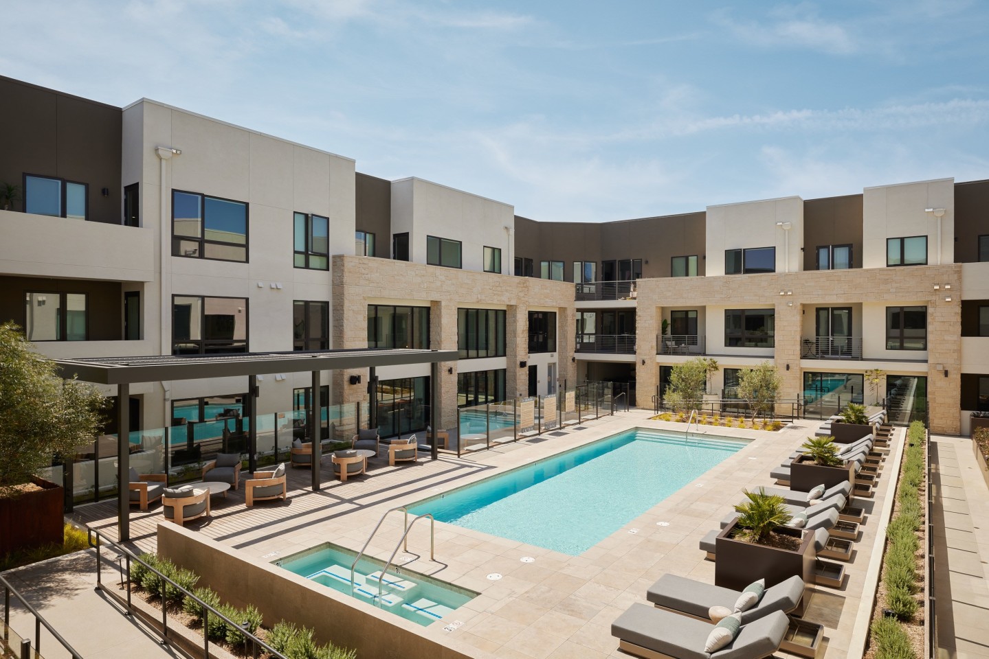 Santal Thousand Oaks Image 5