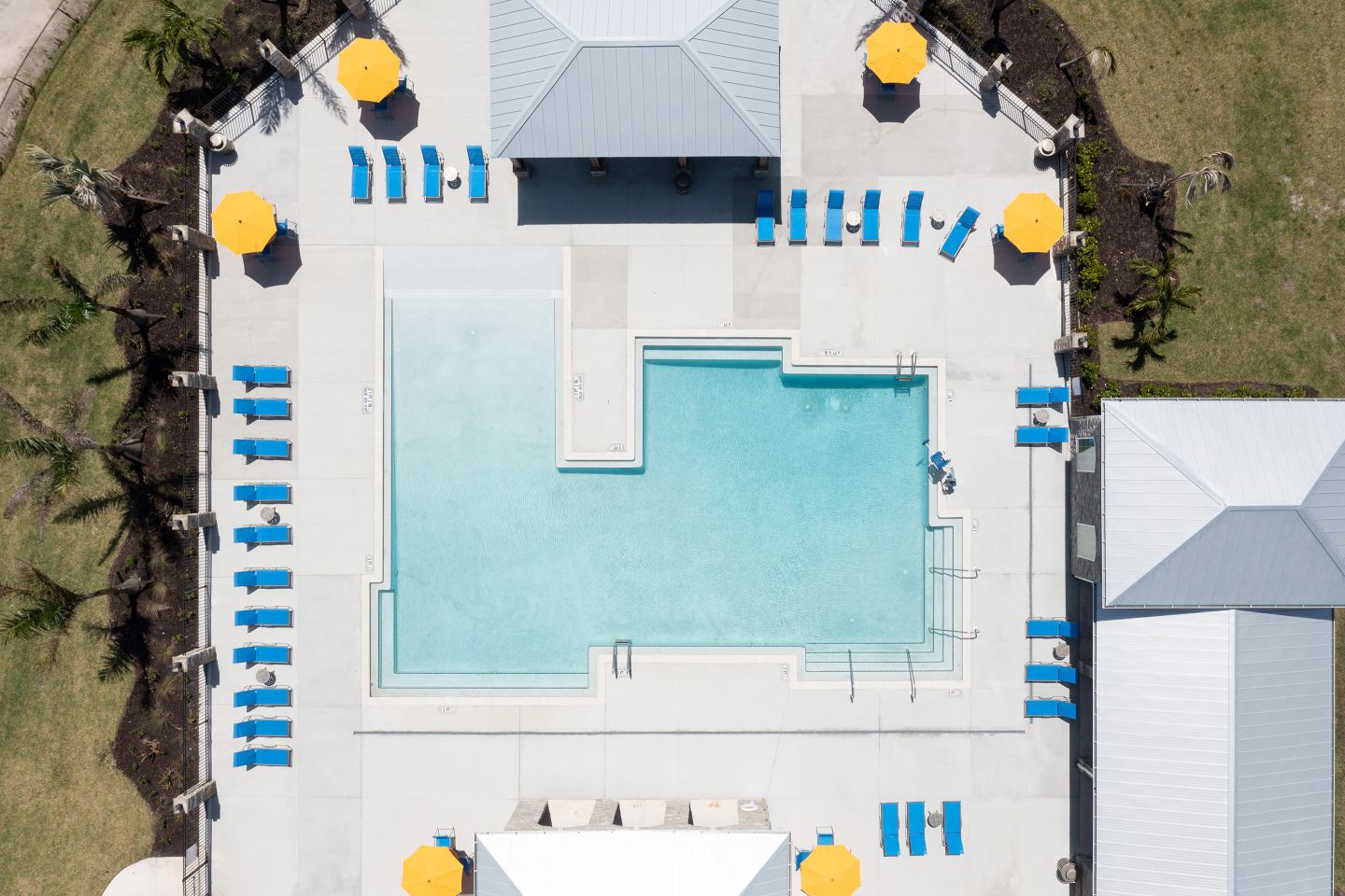 Cocoa Grand Apartments Image 1