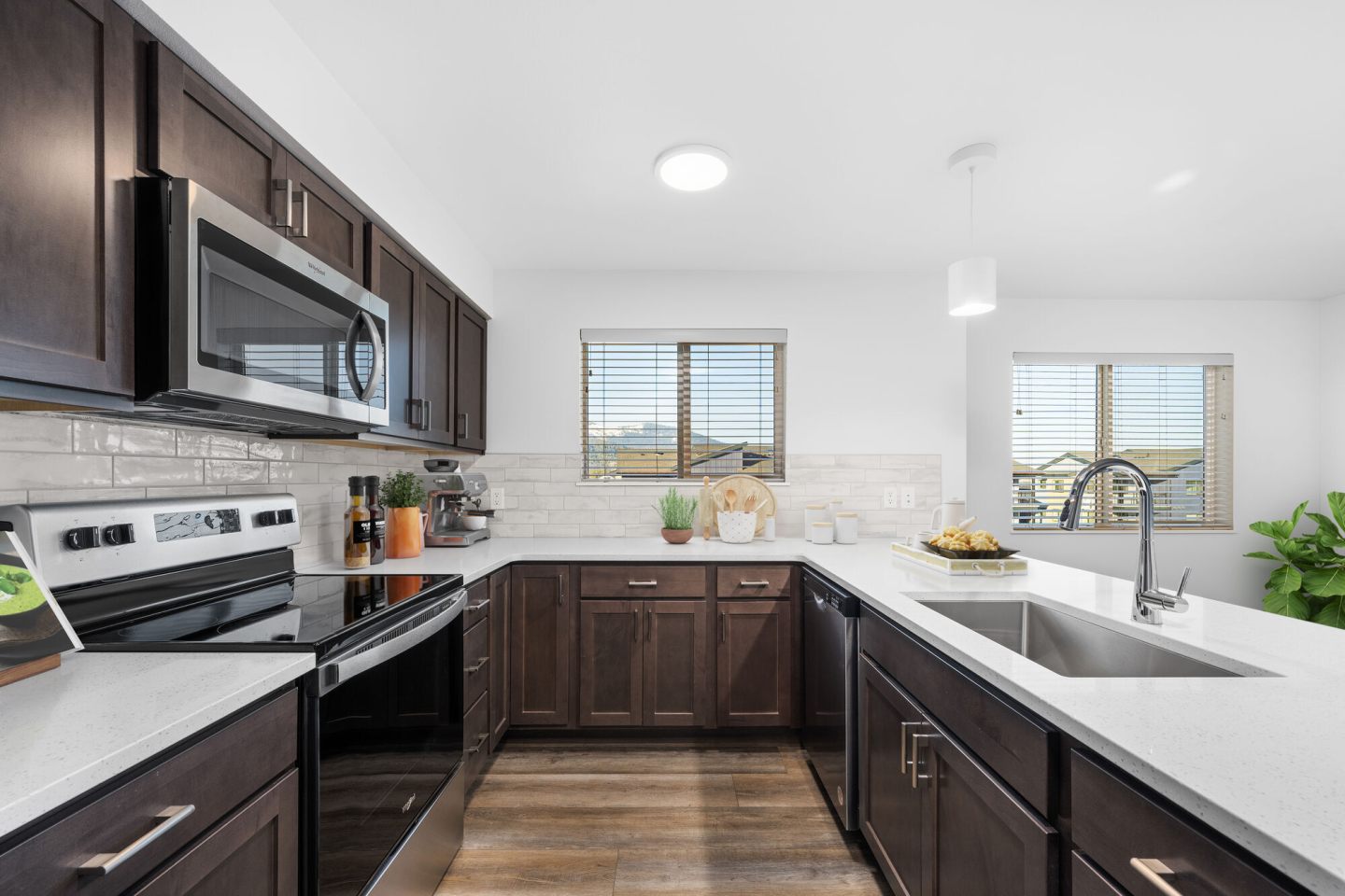 Sky Meadow Villas Image 23