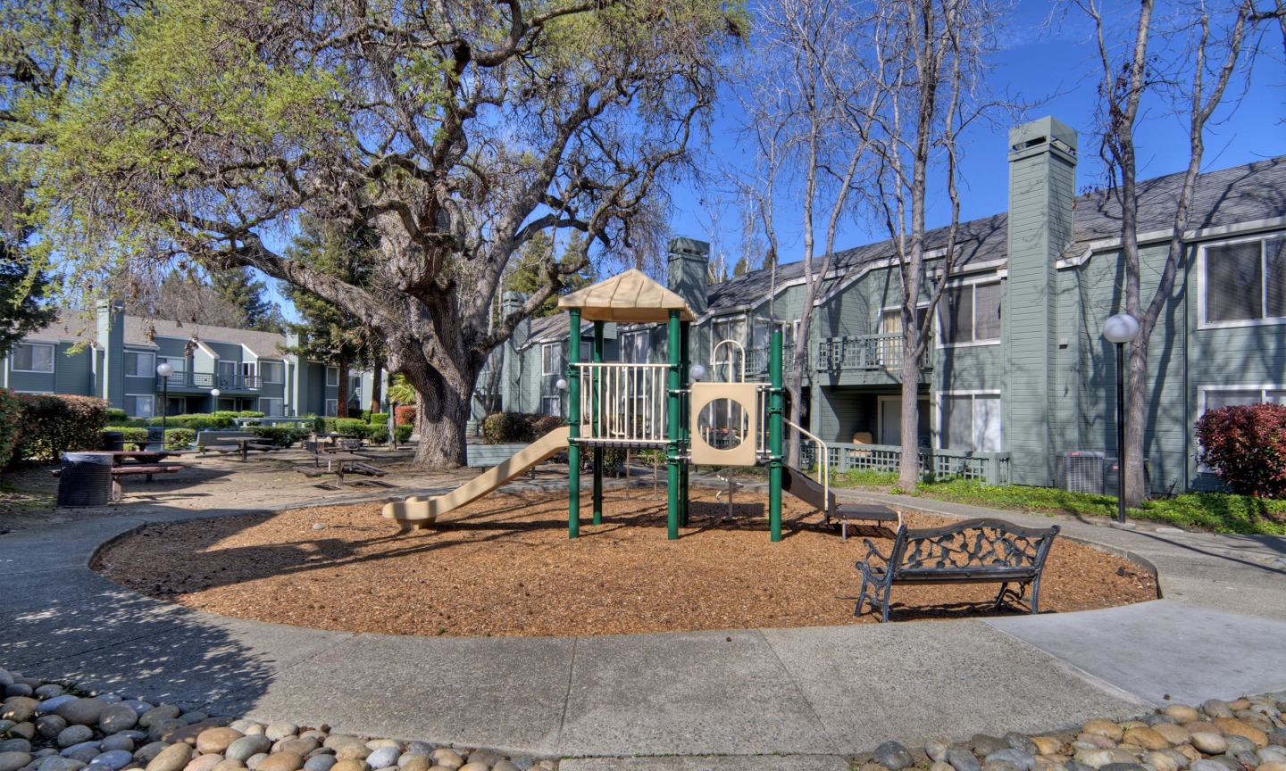 Wood Creek Image 10