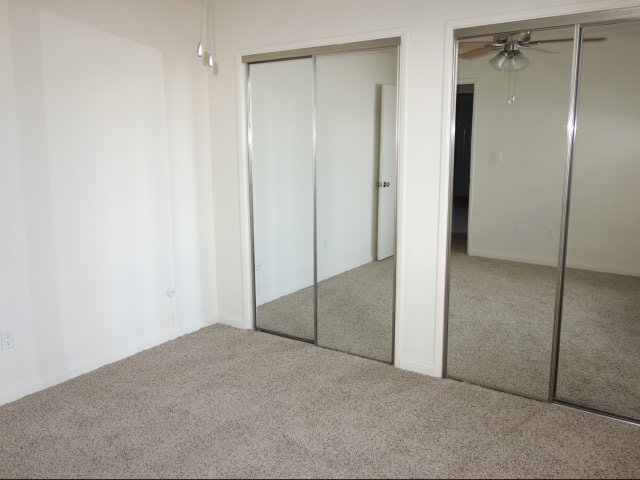 Elan Pacific Palms Image 15