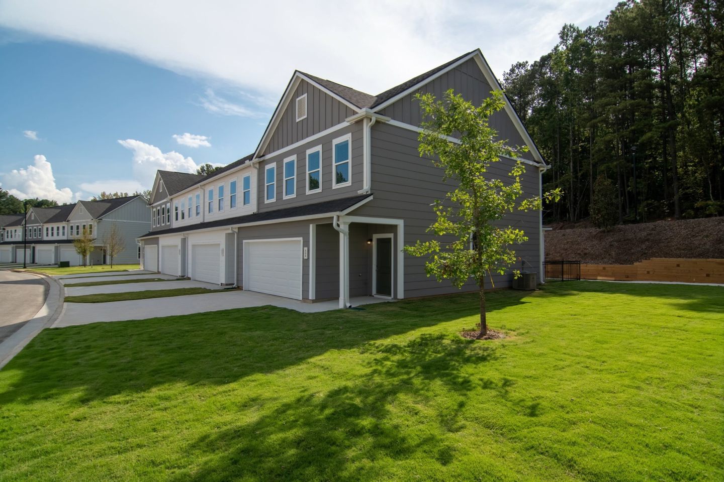 Summerwell Parkway Village Image 5