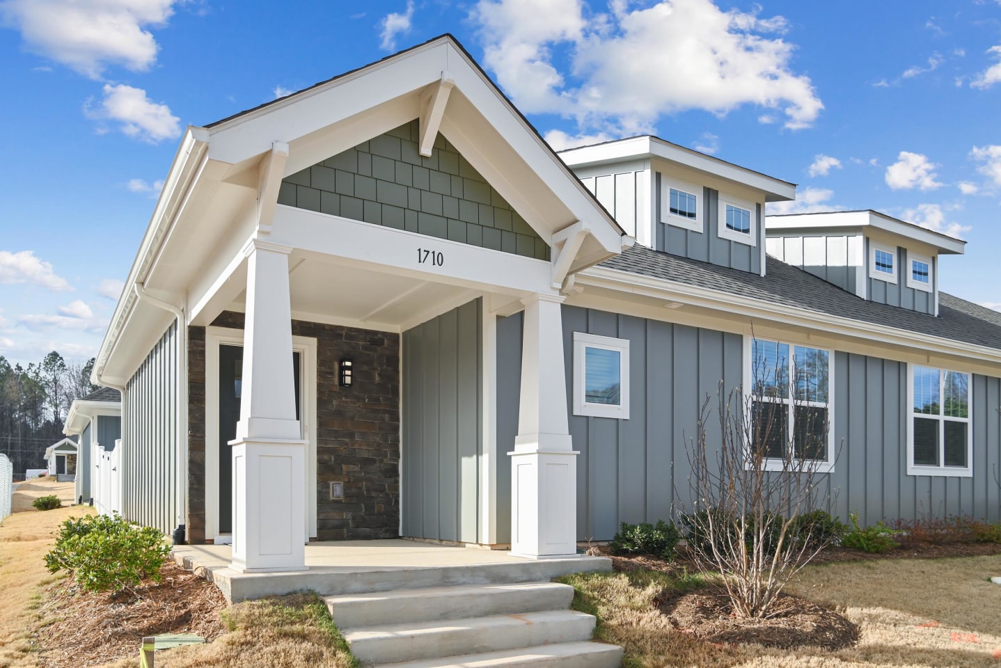 Zora University Townhomes Image 6