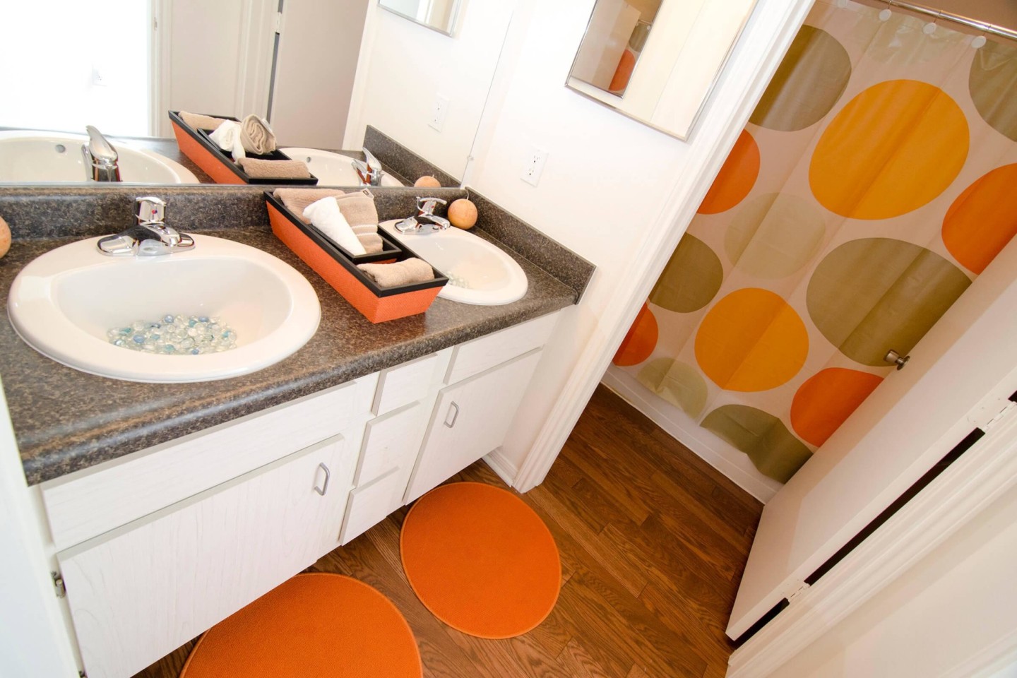 College Towne Apartments Image 11