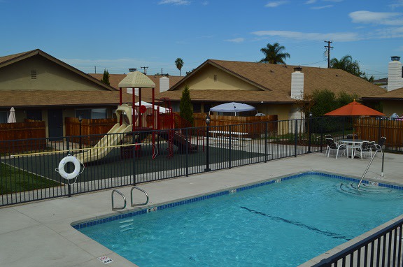 Pinewood Villas Apartments Image 14
