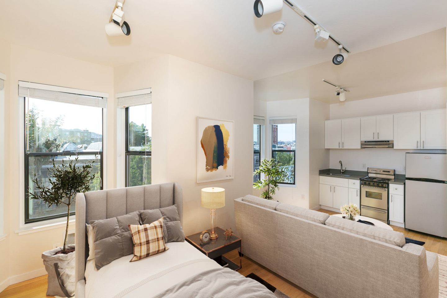 2385 Folsom Image 30