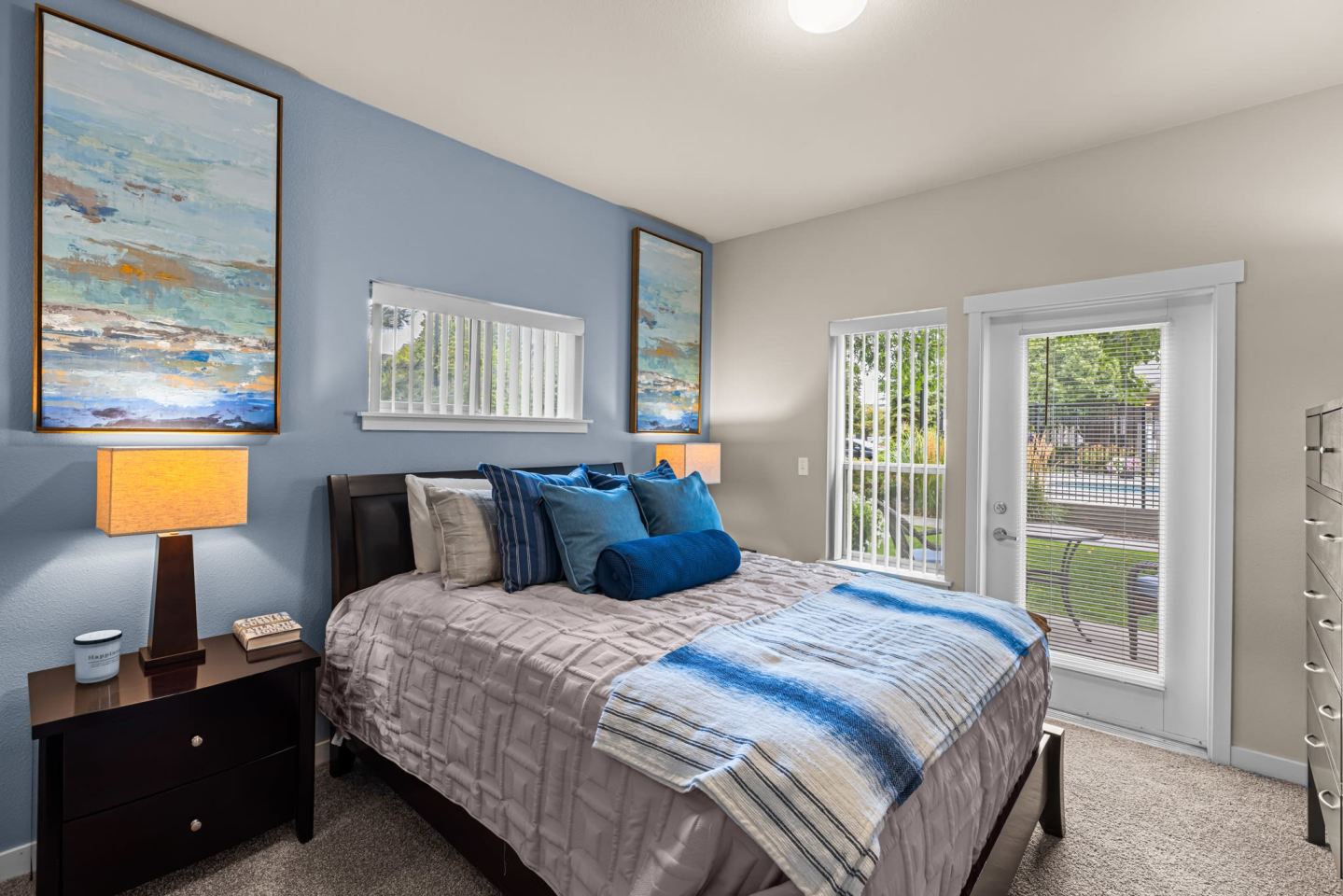 Island View Apartments Image 22