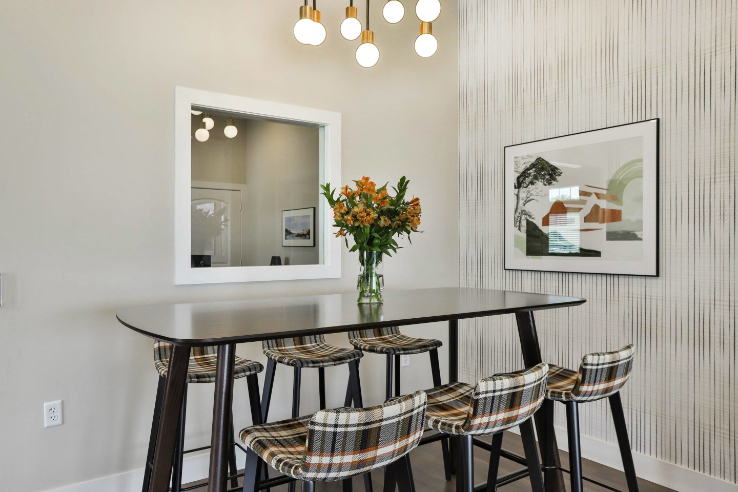 Aventura at Hawk Ridge Image 19