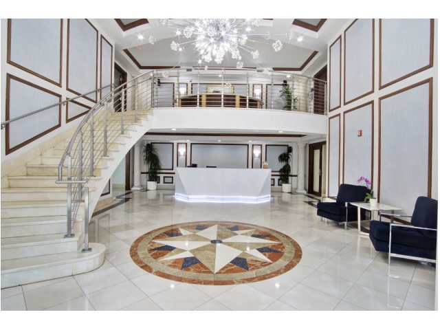 Intracoastal Yacht Club Image 20
