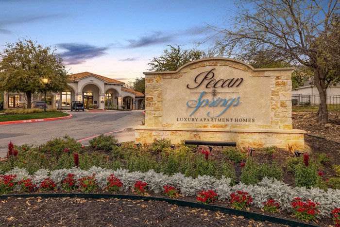 Pecan Springs Image 1