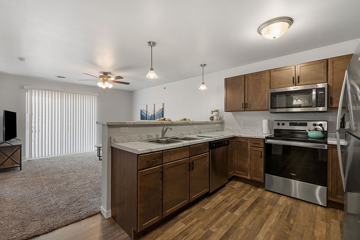 Red Rock Apartments Image 8