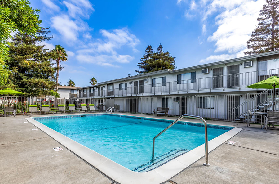 Autumn Oaks Townhomes & Apartments Image 6