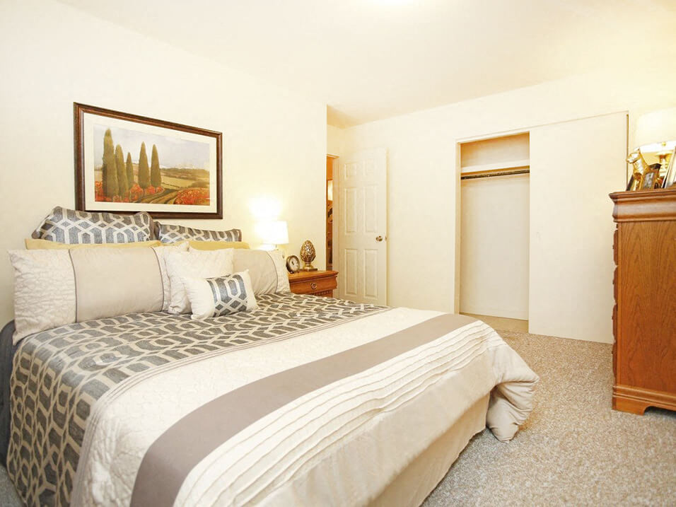 Golfview Village Image 7