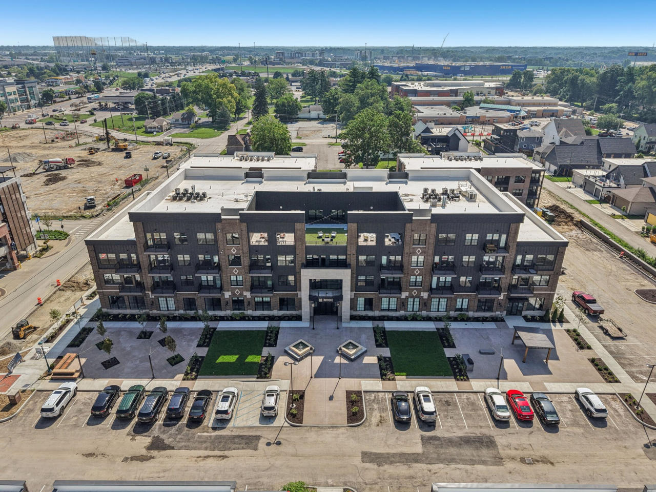 District South Image 42