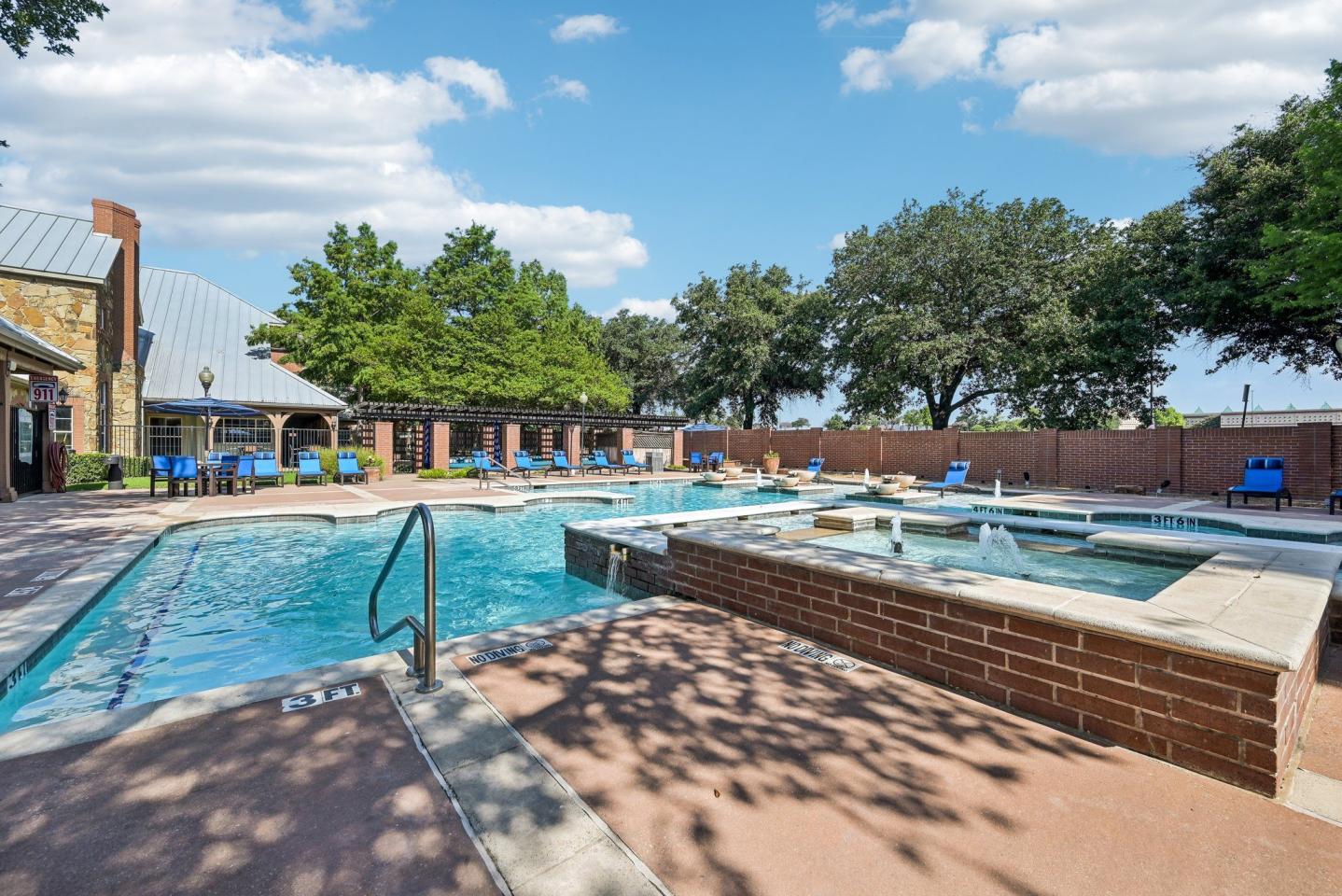 Bluffs at Vista Ridge Apartments Image 39