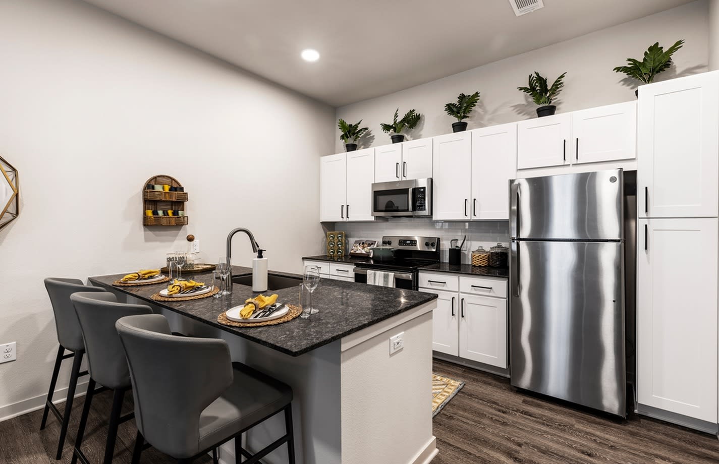 Overture River District - 55+ Apartment Homes Image 13