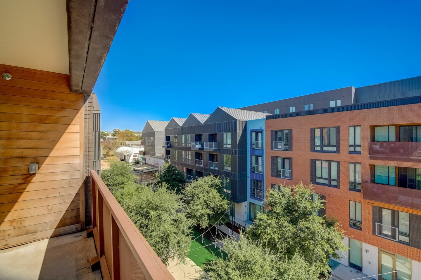 Residences At Saltillo Image 34