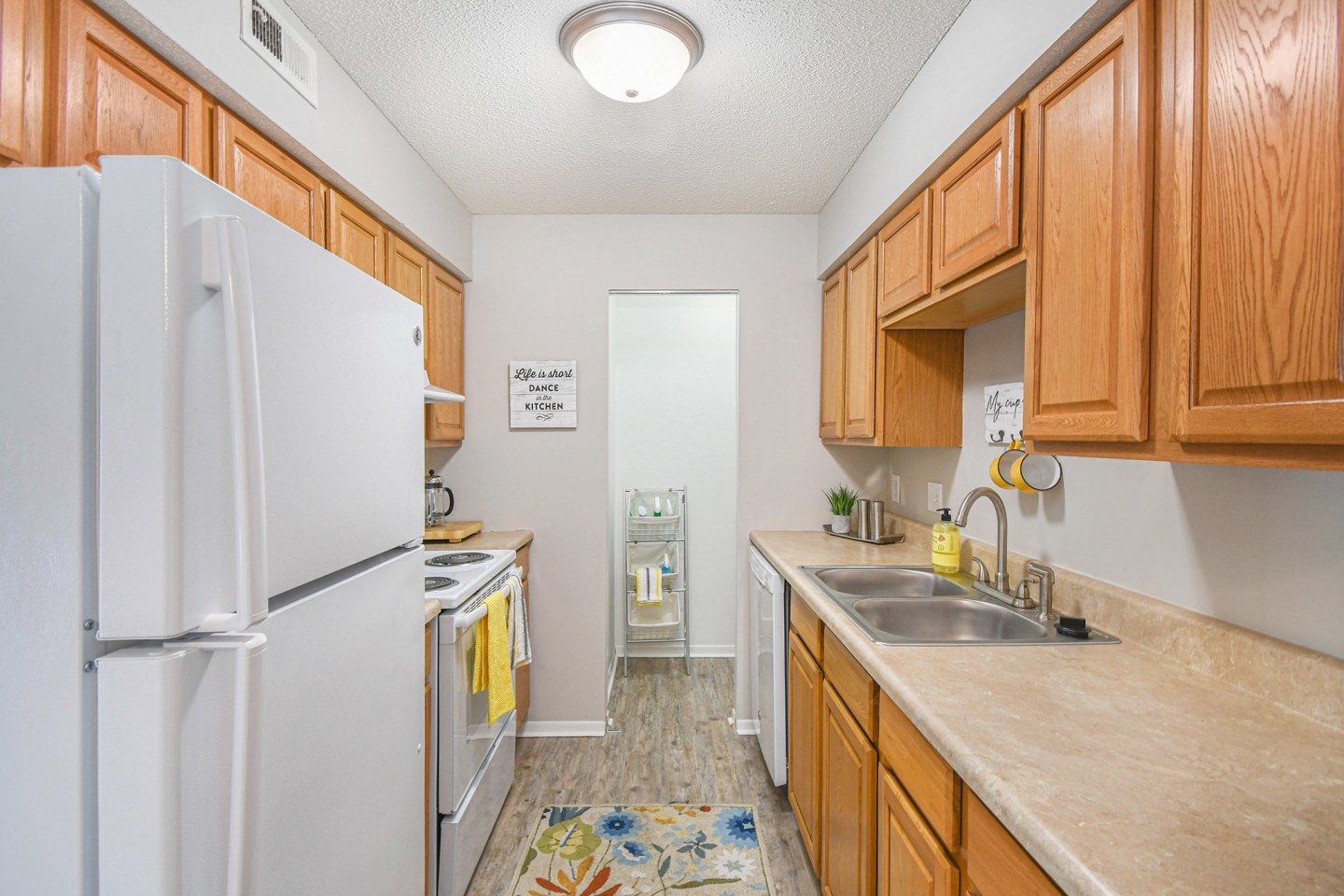 Bellevue Hills Image 18