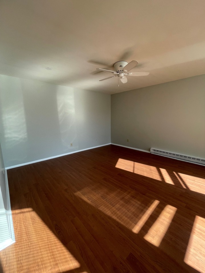 Skidmore Apartments Image 26