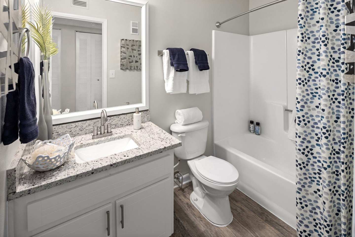 City Harbor Image 21