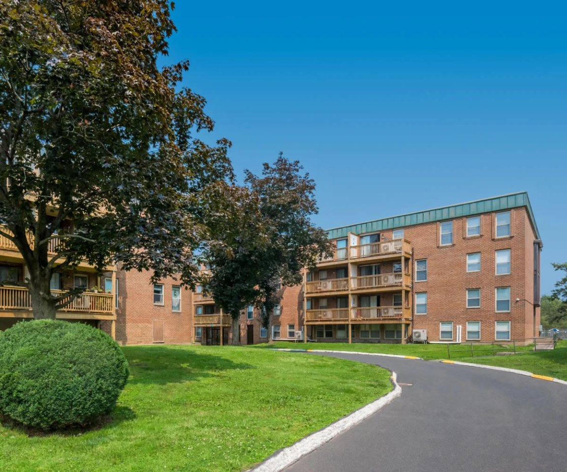 Cove West Hartford Image 2
