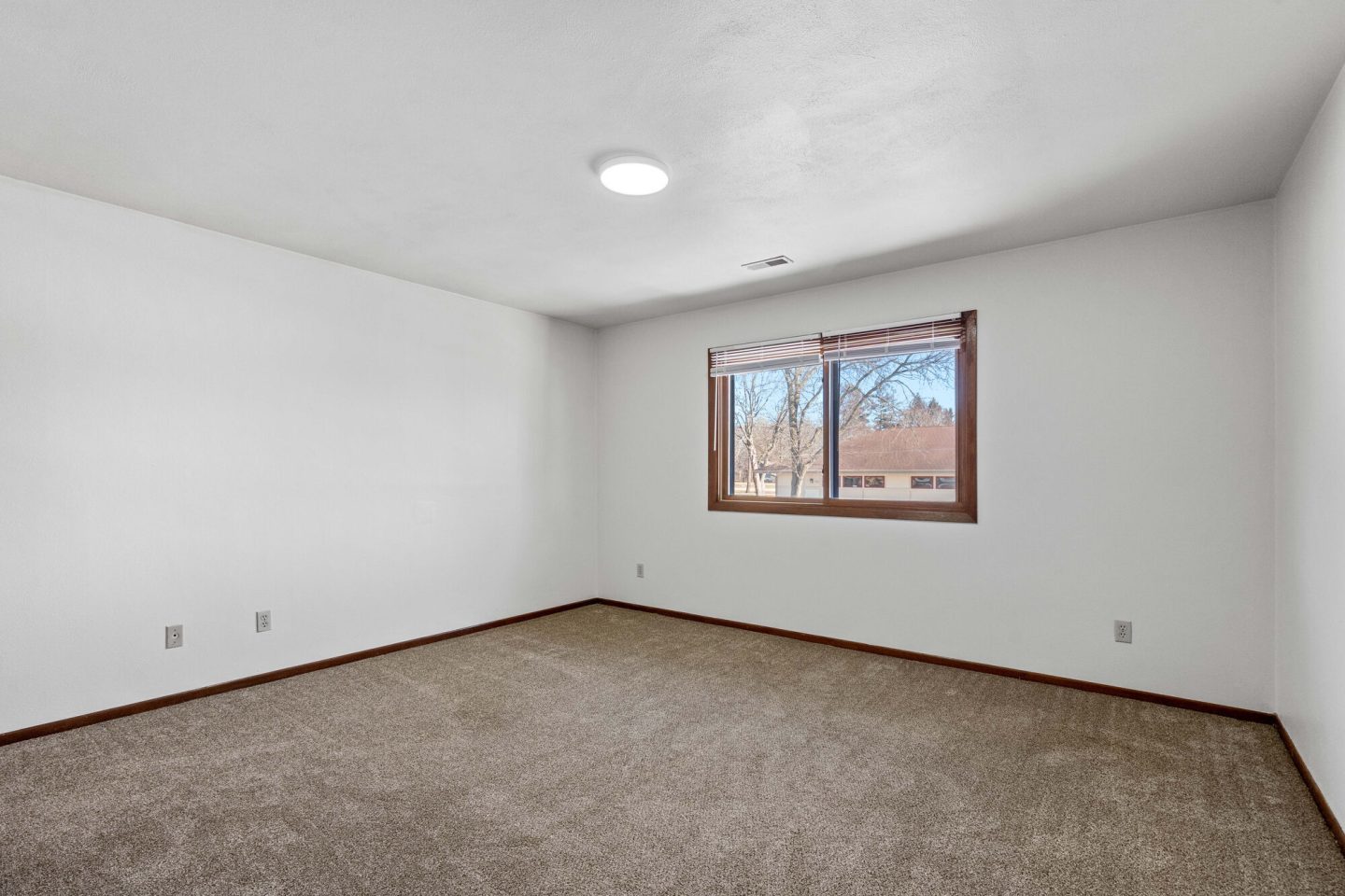 Parkside Apartments Image 9