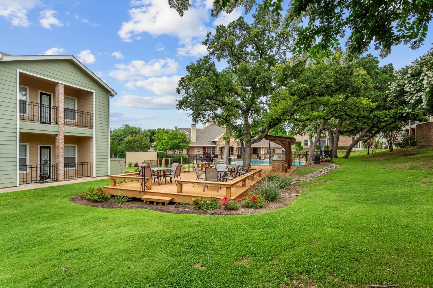 Southgate Glen Image 22