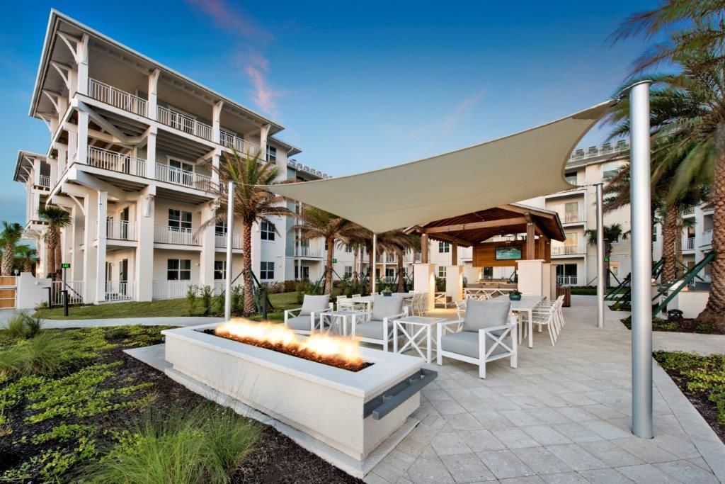 Town Westshore Image 10