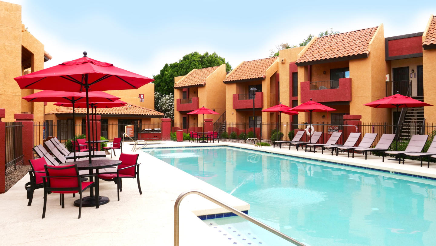 Atrium Court Apartment Homes Image 1