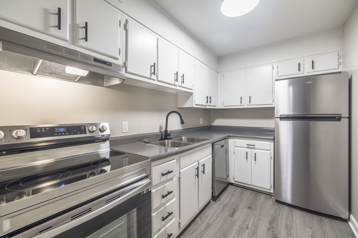 Arlington Apartments Image 1